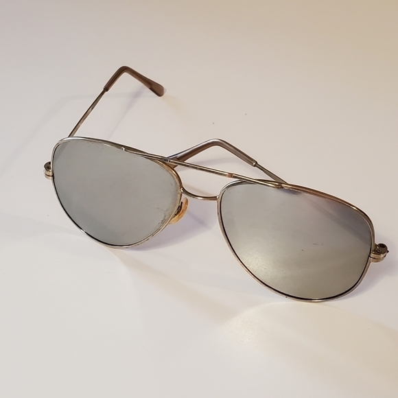 Vintage Sun-Ray Taiwan Mirror Aviator Sunglasses - Picture 11 of 15